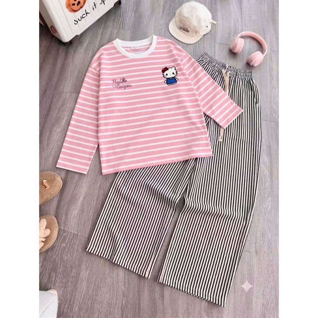 SÉT BỘ QUẦN KẺ VẰN DÁNG DÀI + MIX ÁO KẺ  SỌC NGANG DÀI TAY hình KITY in ngu c