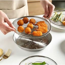 Bộ Khay Kèm Vỉ Lưới lọc dầu chất liệu inox đường kính 22cm, phù hợp sử dụng với nồi chiên không dầu 2