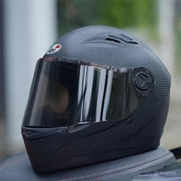 (Fullface) Mũ Bảo Hiểm AGU - Màu Đen Carbon, Bảo Hành 1 Năm + Túi Đựng Sang Trọng Helmet mubaohiem chinh 3