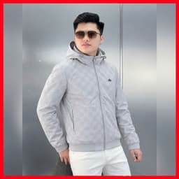 KHOÁC GIÓ NAM CAO CẤP,THIẾT KẾ HỌA TIẾT KẺ Ô TRẺ TRUNG,FORM ÁO GỌN GÀNG,1 CHIẾC ÁO CÂN MỌI OUTFIT VIC 1