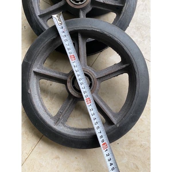 [KKTHN] Bánh Xe Cao Su Gang Đúc Nan Đường Kính 30cm Dày 5cm Chịu Tải Nặng Cho Xe Kéo, Xe Chở Hảng, Xe Tự Chế