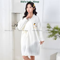 Váy Tắm Lông Cừu San Hô Tay Dài Mùa Đông. Khăn Tắm Thấm Hút Nhanh, Áo Choàng Tắm Thêu Mặt Cười - hieuanh1688 8