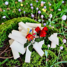 Bán sỉ 50 Miếng Xốp Foam 5x15cm dày từ 3-7cm, lý tưởng cho việc cắm 1-5 bông hoa sáp, nhũ, khô, lụa. 4