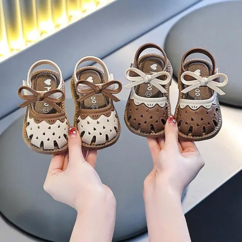 [Phom To Lùi Size] Dép Sandal Búp Bê Mũi Kín Cho Bé Gái Tập Đi Từ 6 Tháng Đến 3 Tuổi Phong Cách Công Chúa Tiểu Thư [BB2]