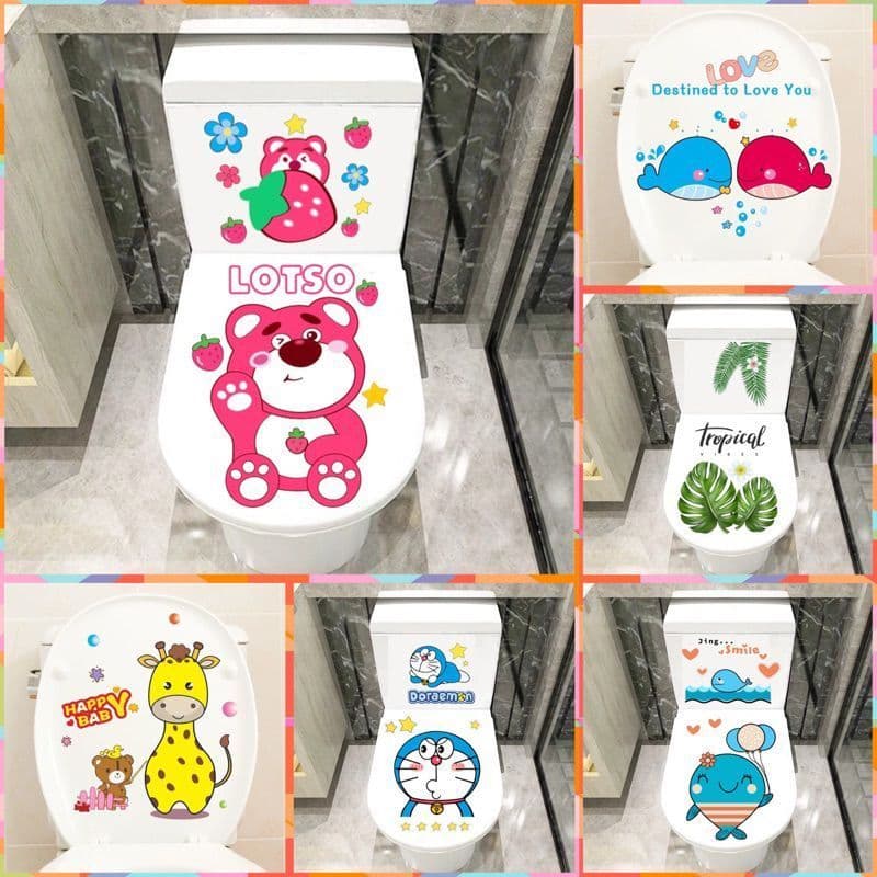 Miếng dán trang trí Toilet đẹp mắt, bền bỉ với chất liệu decal chống thấm, hoàn hảo cho không gian vệ sinh.