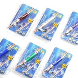 Đèn Laser Đồ Chơi Cho Mèo Cầm Tay Kèm Móc Khóa Nhiều Màu | Yellow Pet 6