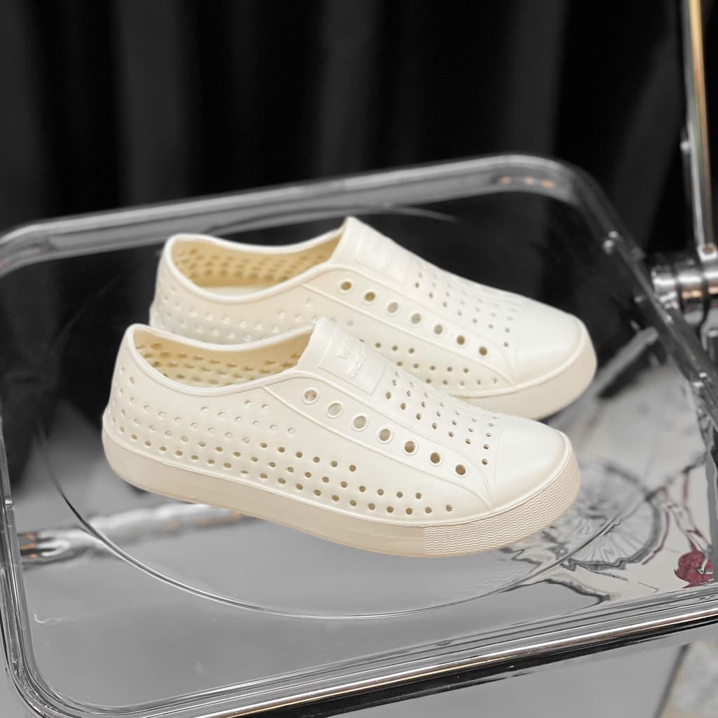 Giày Luchi giày nhựa su mềm đi mưa du lịch chạy bộ êm chân, unisex nhiều màu. T100