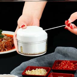 Máy xay tỏi ớt mini kéo tay tiện  lợi 4