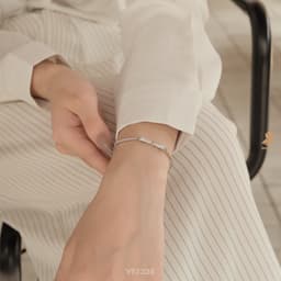 Vòng Tay NHÀ CÚ Nơ Đính Đá Màu Bạc Sang Trọng Phong Cách Hàn Quốc 3238 4