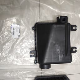 Nắp hộp lọc gió matiz 3, spark 2009-2011 chính hãng GM 6