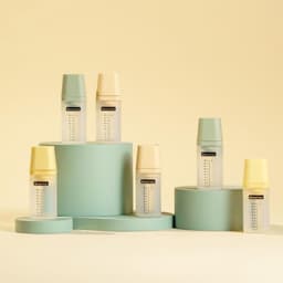 Bình chia thuốc, bình chia siro, bình cho bé uống thuốc 100% silicon Bebepick Whia Hàn quốc 8