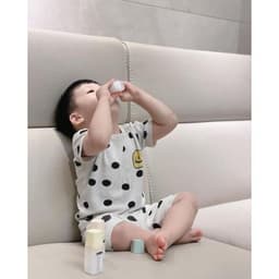 Bình chia thuốc, bình chia siro, bình cho bé uống thuốc 100% silicon Bebepick Whia Hàn quốc 3