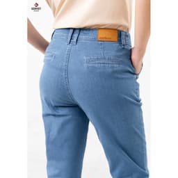 [ẨN] Quần dài Nữ Genviet vải Jeans Đơn giản form quần Tâ 8523 4