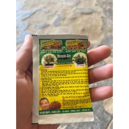 Miracle-Gro 15/30/15 Tân Quy 10gr Giúp phân hóa mầm hoa, thực ra là hoa hẹn đồng loạt. SIÊU RẺ 3