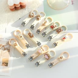 Bấm Móng Tay Y7 Hình Nổi 3D Siêu Cool Kèm Cắt Sửa Móng Tay Lưỡi Thép 6