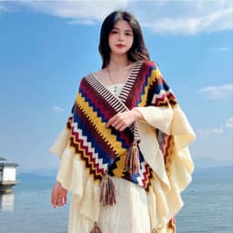 Khăn len thổ cẩm viền bèo xinh xắn cho nữ, Áo choàng thổ cẩm dễ phối đồ, phù hợp đi du lịch Đà Lạt, Sâp 2