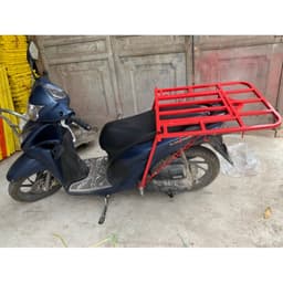 Giá chở hàng baga xe máy đa năng có thể mở cốp không cần tháo rất tiện lợi 6