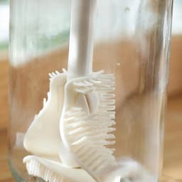 Bàn chải cọ silicon 3D rửa ly cốc cán dài WHITE - Vệ sinh bình sữa tạo bọt tiện lợi, cọ ly đa năng. 2