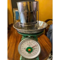 Khuôn giò 0.5kg & 1kg - Đảm bảo phân giò đẹp, đồng đều và chắc chắn cho món ăn hoàn hảo. 3