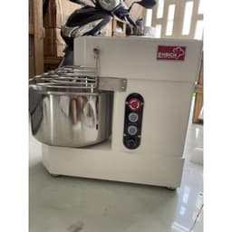 Máy Trộn Bột Enrich 15L / Sự Lựa Chọn Tối Ưu Cho Cơ Sở Làm Bánh Chuyên Nghiệp 2
