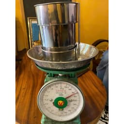 Khuôn Giò Chả Lụa 0.5-1kg - Tiện Lợi, Bền Bỉ, Chất Lượng Cao cho Món Giò Chả Ngon Quyến Rũ. 3