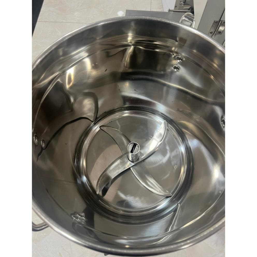 [NEW] Máy xay tương ớt, riềng, xả ớt, tương cà, tương ớt, nước sốt chấm Loại 10-15 Lít MOTO TOÀN PHÁT 2.2kw