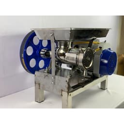 Máy Đùn Đa Năng: xay đùn thịt, xương gà, cá, cua, ốc... – Trợ Thủ Nhà Bếp Đắc Lực Cho Mọi Gia Đình 5