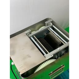 Máy thái thịt tươi sống dao có thể tháo rời, công suất 850w mỗi giờ thái được 100-150kg 5