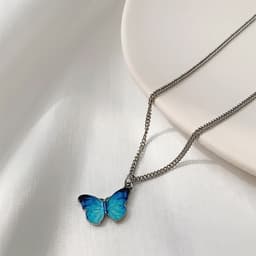 Vòng Cổ Bướm Xanh Lam Điệp Gradient - Dây Chuyền Bạc Nữ Mặt Hình Hồ Điệp Phối Màu Đậm Nhạt Thời Trang Thanh Lịch 9