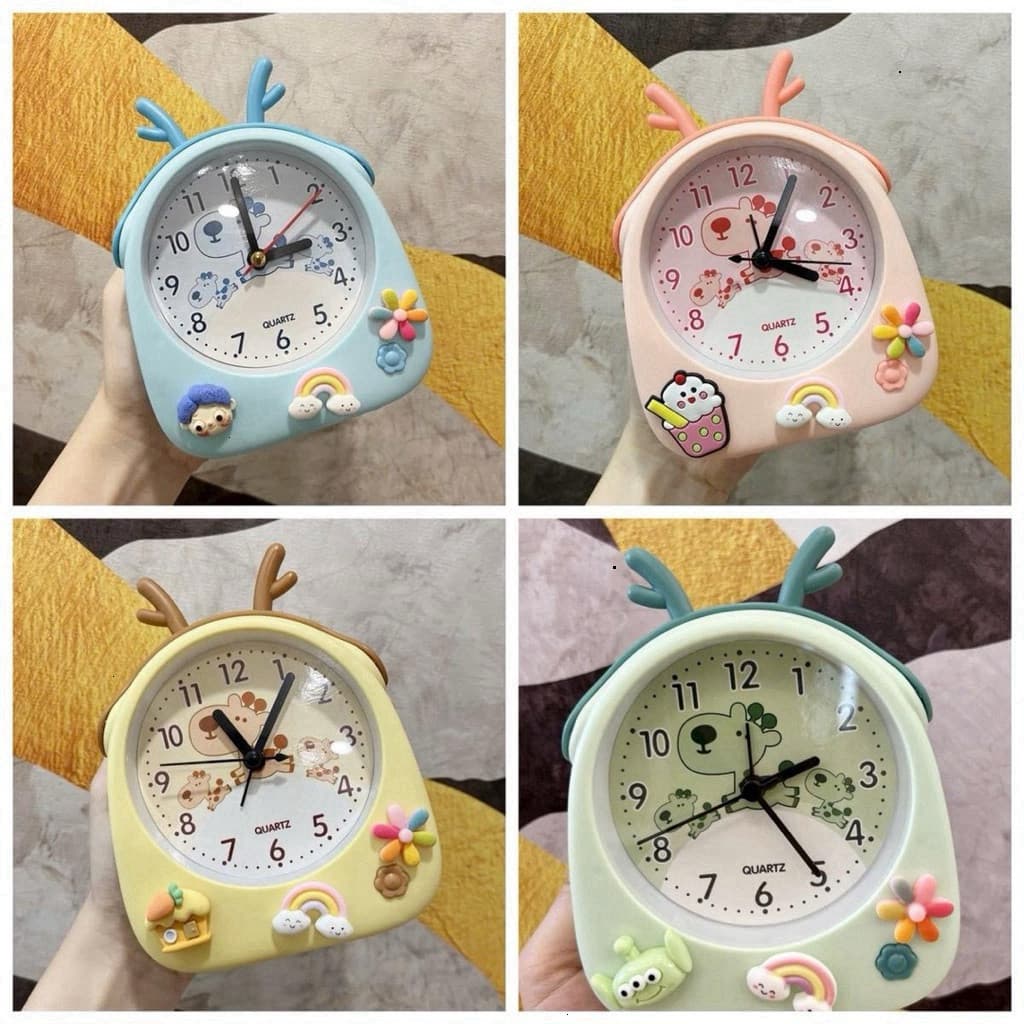 Đồng hồ báo thức để bàn hình chú hưu siêu dễ thương tiện lợi thích hợp để làm món trang trí cho bàn làm việc Nhật Linh