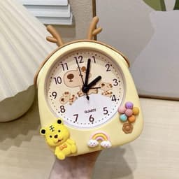 Đồng hồ báo thức để bàn hình chú hưu siêu dễ thương tiện lợi thích hợp để làm món trang trí cho bàn làm việc Nhật Linh 2