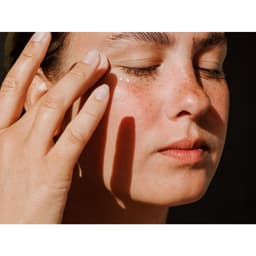 Verso Super Eye Serum 15ml – Serum Mắt Retinol 8 Hỗ Trợ Cấp Ẩm & Làm Mịn Da Quanh Mắt 5