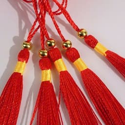 Dây Treo Tua Rua Đỏ Gắn Hạt VÀNG Mini Phụ Kiện DIY Trang Trí Ô Cổ Trang, Bookmark, Lì Xì, Hộp Quà Handmade 2