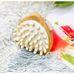 "Lược gỗ Đàn Hương massage da đầu, giảm căng thẳng và mệt mỏi cho mọi độ tuổi." 7
