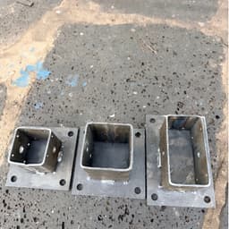 Đế sắt, mặt bích, bản mã sắt lắp ghép, dày 3mm, cao chân trụ 60mm 5