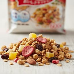 Ngũ cốc trái cây Calbee 600g 5