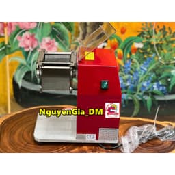 Máy Thái Thịt DQ90 – Chìa Khóa Nâng Cao Năng Tần Bếp Ăn Khu Công Nghiệp với nhiều cỡ dao 2-2.5-3-3.5-5-7-10mm thay dao 8