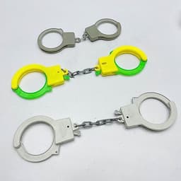 Đồ chơi vô tri Còng tay số 8 giải trí Toy 7