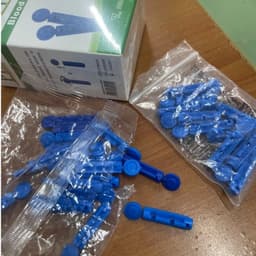 Hộp 100 Kim lấy máu  tròn dùng cho các máy đo đường huyết 2