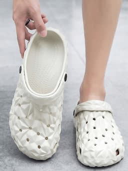 [Tặng Charm Random] [SETINA] Dép Sục Nữ EVA Sầu Riêng Giày Clog Nhẹ Êm Chân Chống Trơn Trượt Đi Chơi Dễ Phối EVS200 9
