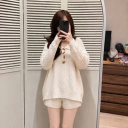 (Dmina) Set Polo Len Thừng Khuy Gỗ Kèm Quần Short Vừa Ấm Vừa Xinh Hàng QC - ảnh thật 3