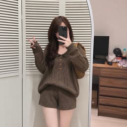 (Dmina) Set Polo Len Thừng Khuy Gỗ Kèm Quần Short Vừa Ấm Vừa Xinh Hàng QC - ảnh thật 1