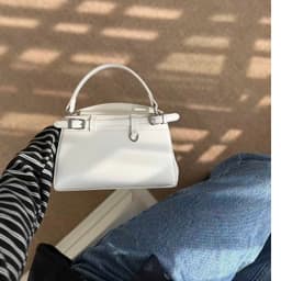Túi Cầm Tay Dây Ngang Nịt Thanh Lịch sang trọng Size 24cm K0715 9