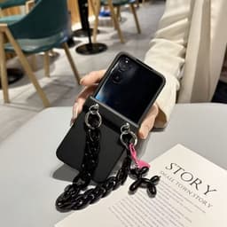 [CÓ SẴN] Ốp ZFLIP 8 - Z FLIP 7 - Z FLIP6 - FLIP5 5G dây xích nhựa cá tính kèm móc treo poodle và thanh bảo vệ bản lề 2