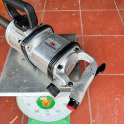 Súng hơi 1 inch dài KENZAKI 6200Nm  , máy siết bulong, cờ lê khí mở ốc bu lông 3
