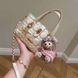 Túi Dáng Chậu Tặng kèm Charm Gấu Nơ Cực xinh 7