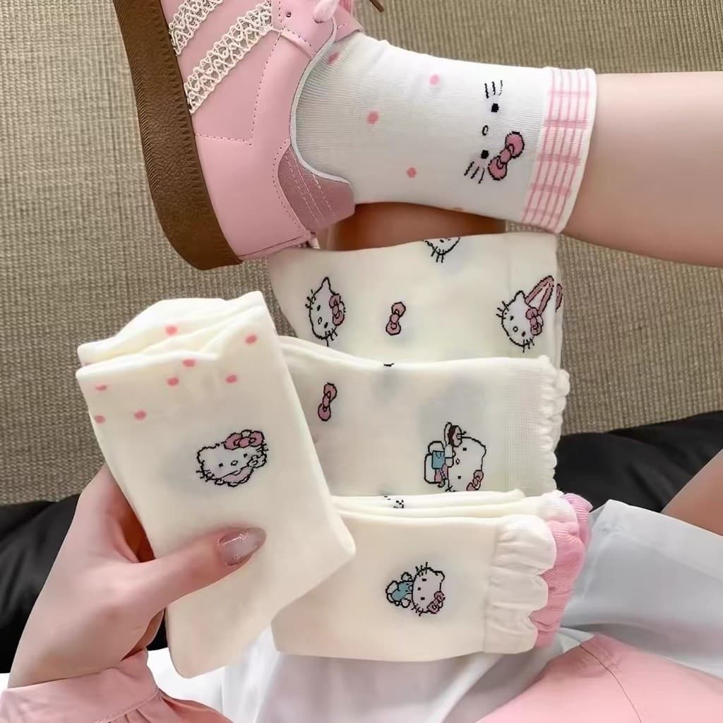 Tất/ Vớ Hoạ Tiết Mèo Hello Kitty Hồng Cổ Cao Phong Cách Hàn Co Giãn Dễ Thương