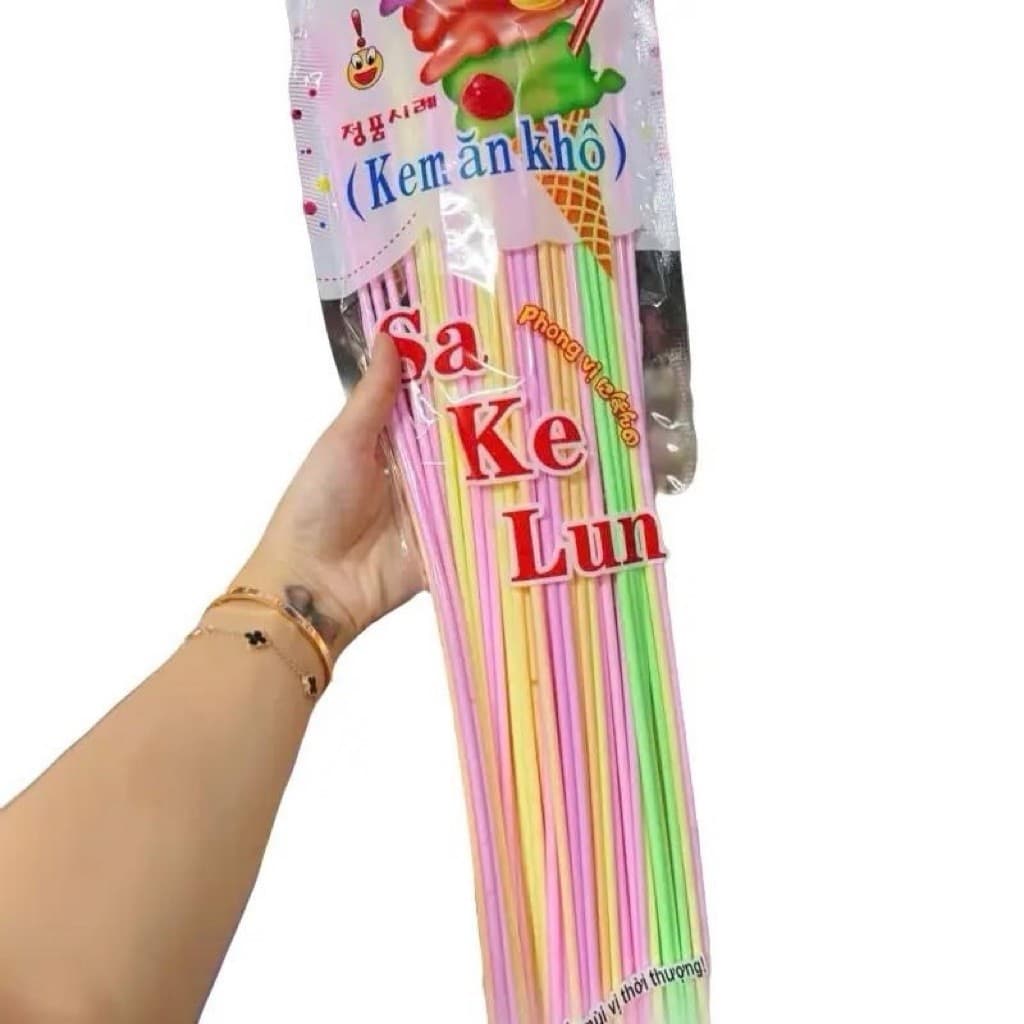 kẹo bột Que Kem Ăn Khô Se Ke Lun Siêu Dài Tuổi Thơ Gói 500Gram Snack Food