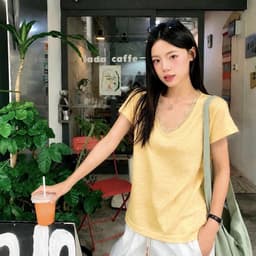 Áo Thun Nữ Cổ V NIVRA Phối Viền Ren Tay Ngắn Thun Giấy 4