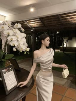 SET LỤA LỆCH VAI PHỐI REN TIỂU THƯ SANG CHẢNG 2